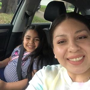 Meet your Posher, Mayra